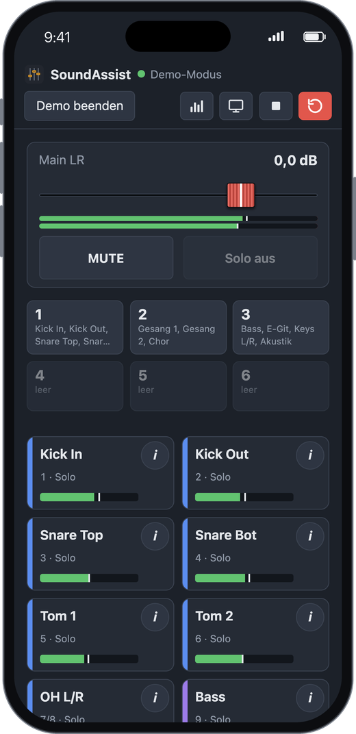 Bühnen-Ansicht auf einem iPhone: Main-LR-Fader mit Mute, Knopf „Solo aus“, Mute-Groups und Kanal-Kacheln